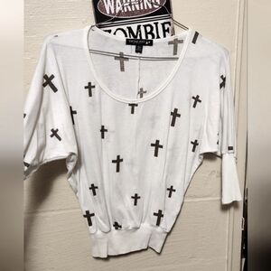 Cross half sleeved top loose XS $ SALE $